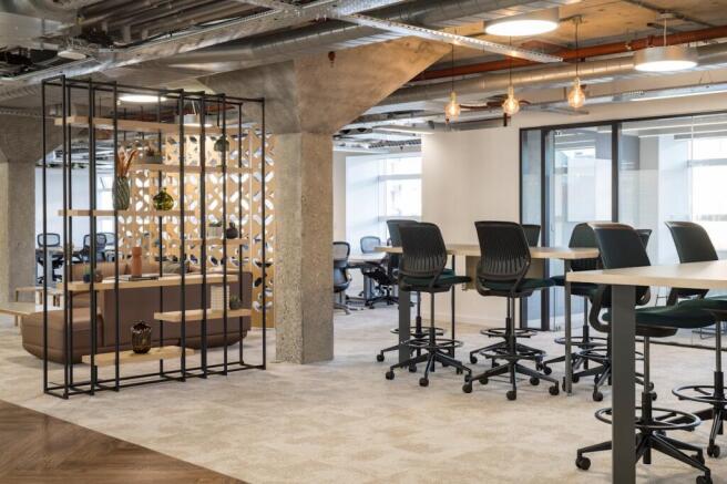 7th Floor - Fitted &amp; Furnished