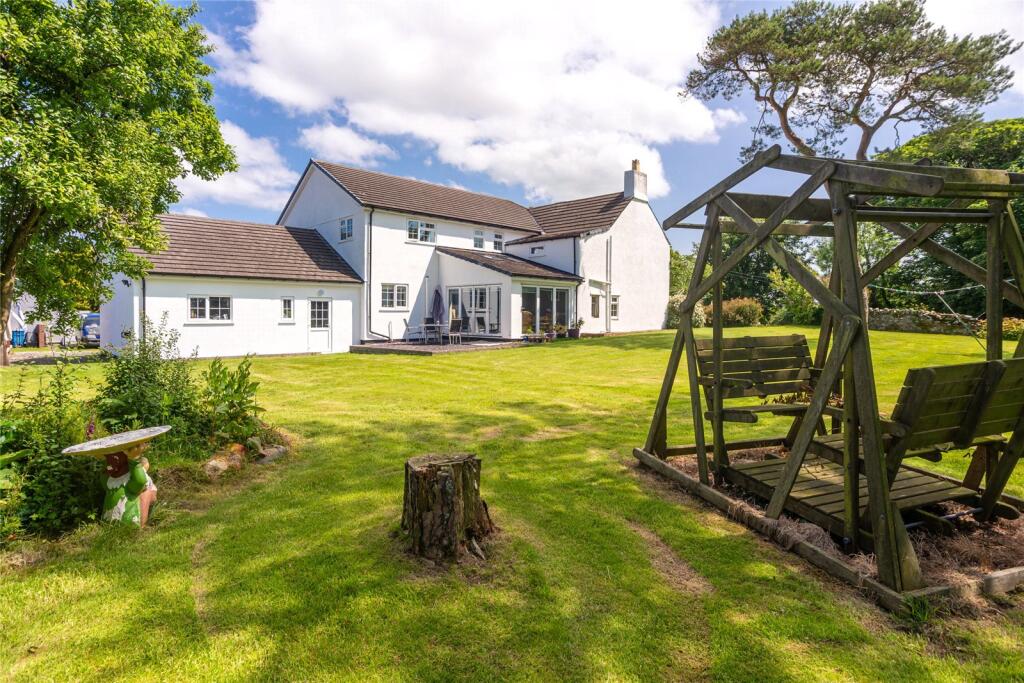 Pentraeth, Isle of Anglesey, LL75 photo 4