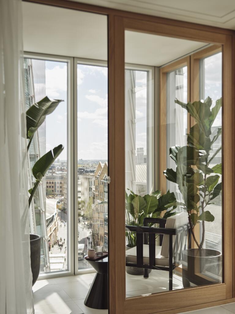 Apartment in London - View 2