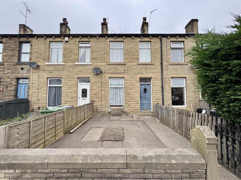 Main image of property: Leeds Road, Huddersfield, HD2 1XT