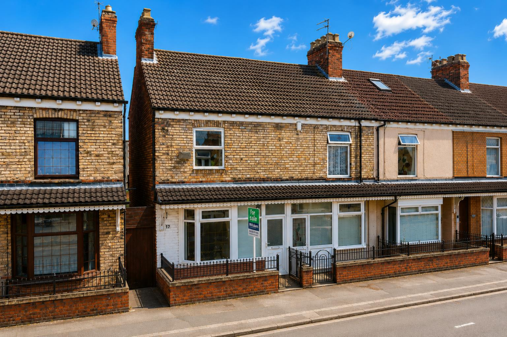 Main image of property: Curzon Street, Hull
