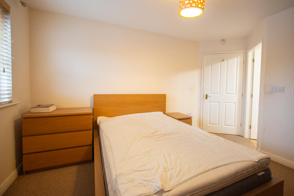Apartment in Hull, Garrison Side, Victoria Dock - More