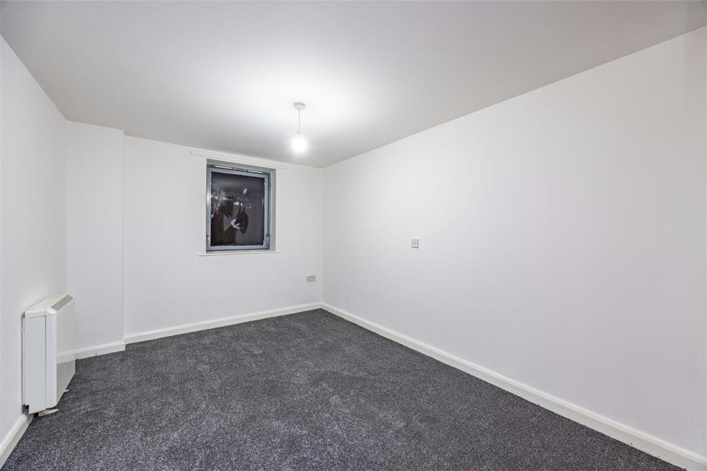 Main image of property: Mansfield Road, Nottingham