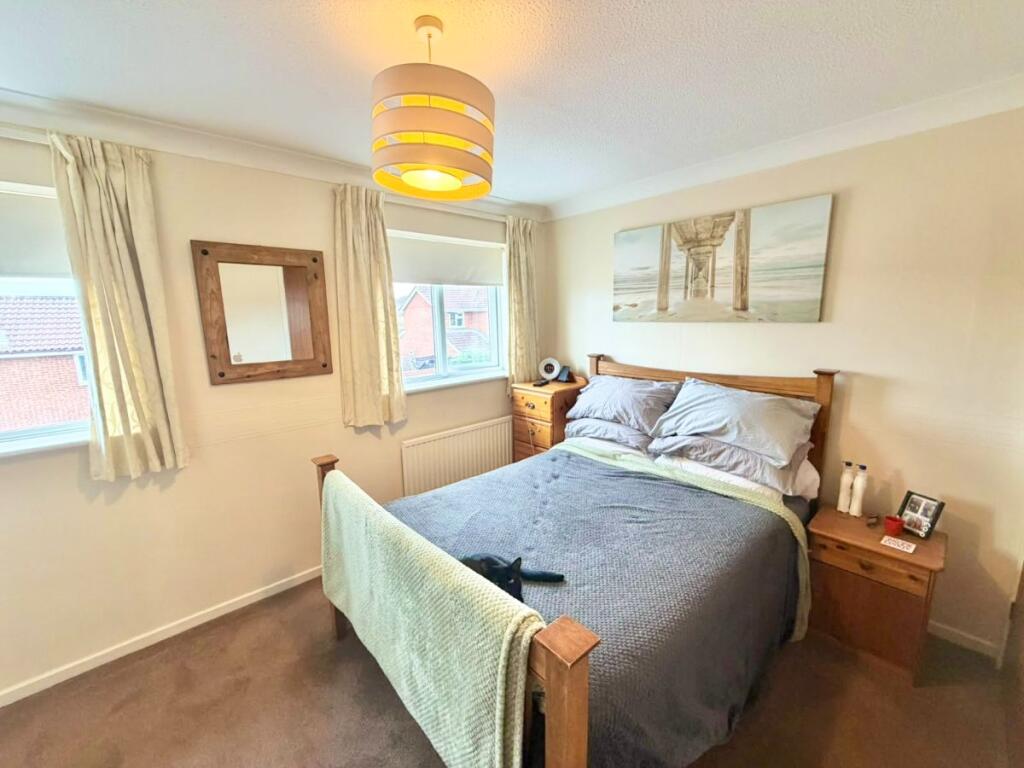 House in Milton Keynes, Olney - More