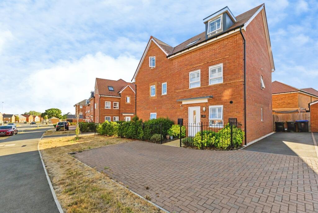 Main image of property: Stratford Drive, Overstone Gate, Northampton, NN6
