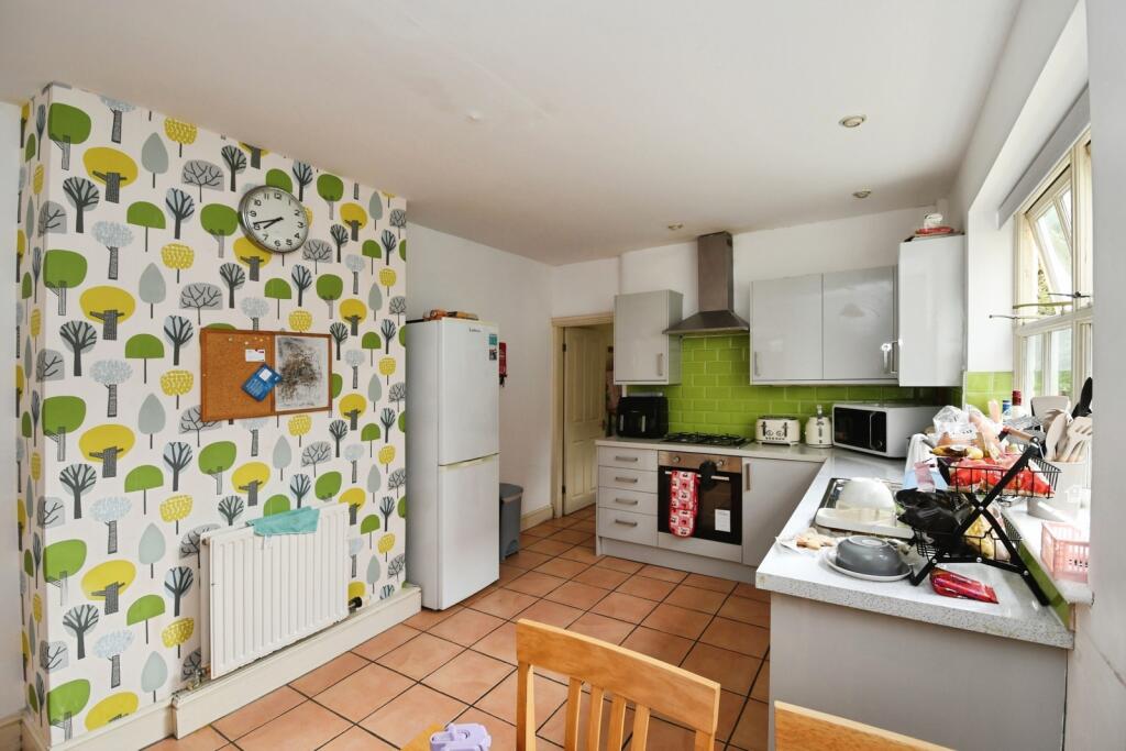 House in Lincoln, Whitton Park, New Boultham - View 4
