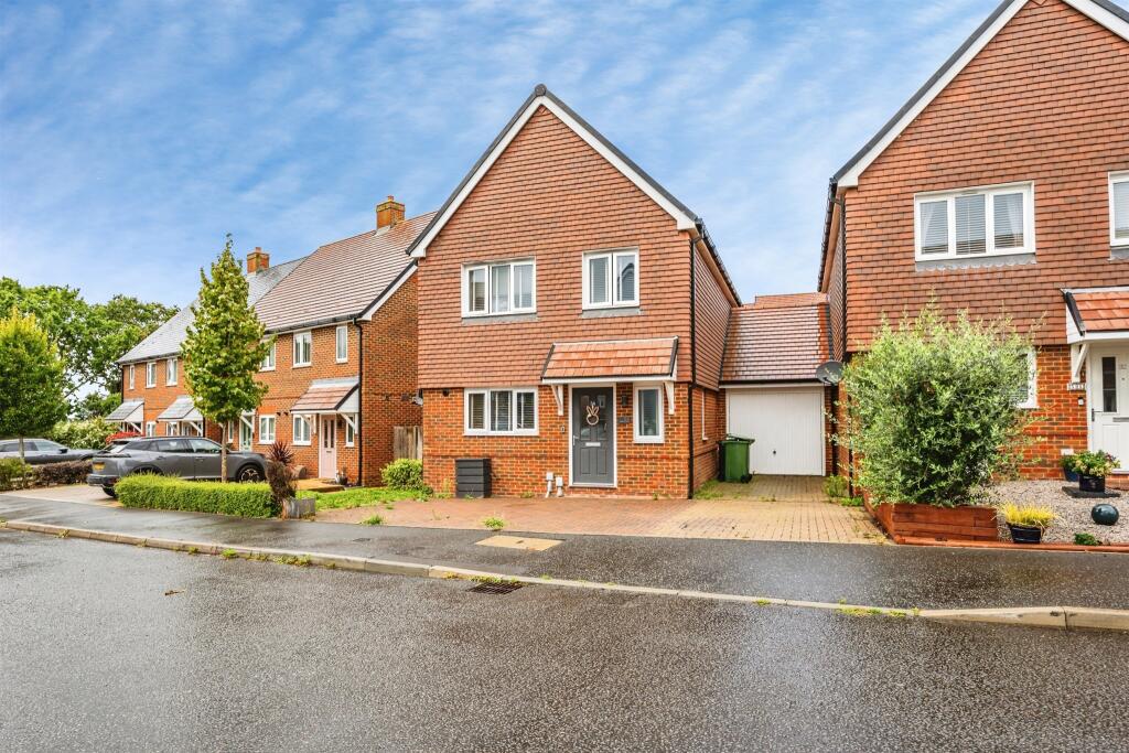 Main image of property: Meadowsweet Lane, Stone Cross, Pevensey