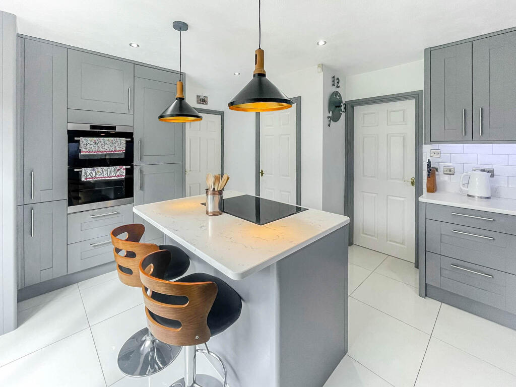 House in Leeds - View 5