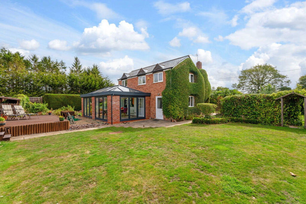 Additional image 22 of Droitwich Road Hanbury Bromsgrove, Worcestershire, B60 4DD