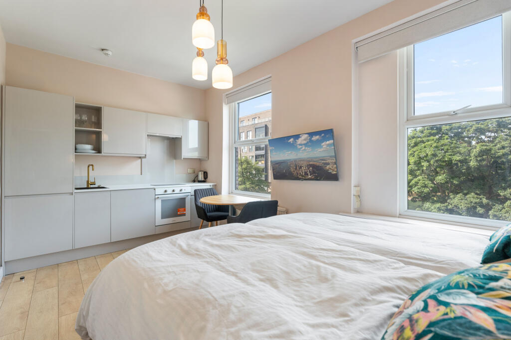 Main image of property: Holloway Road, Holloway, N7