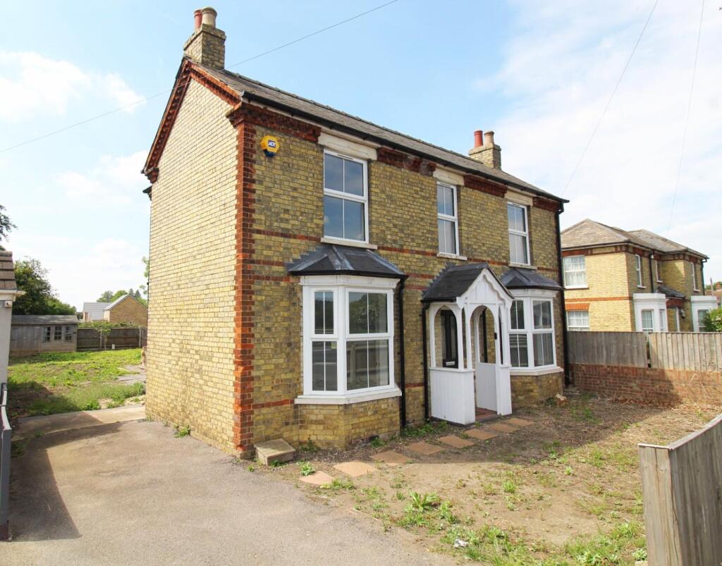 Main image of property: High Road, Beeston