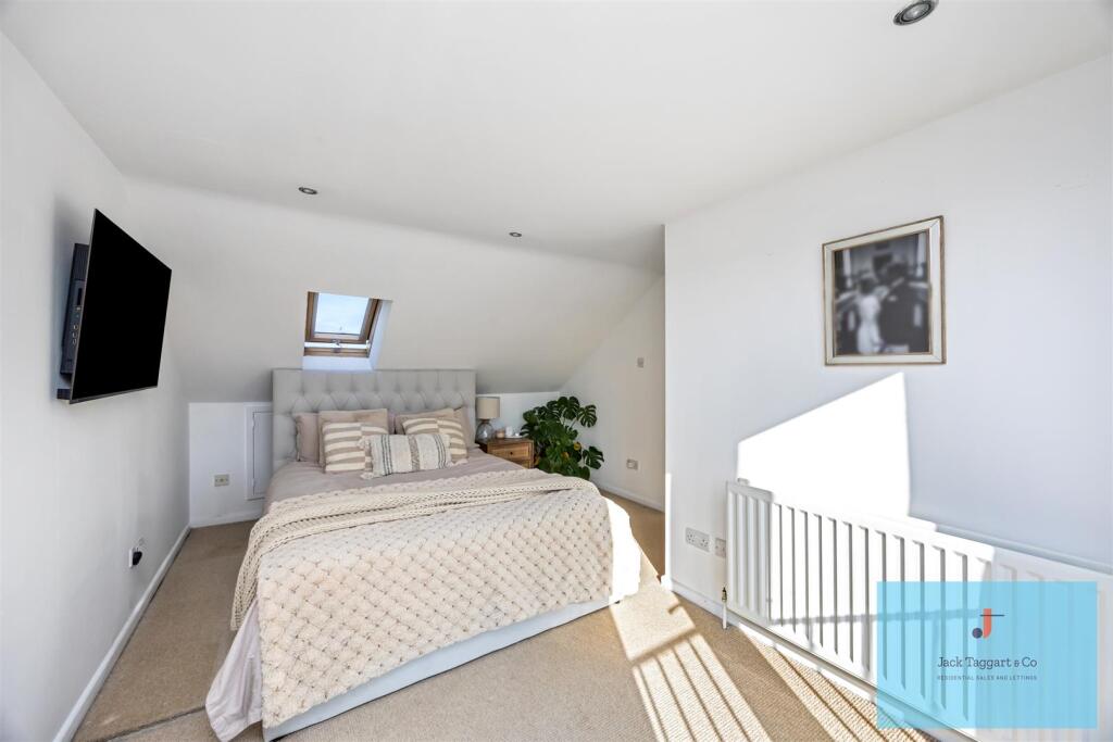 Mansell Road, Shoreham-by-Sea photo 3