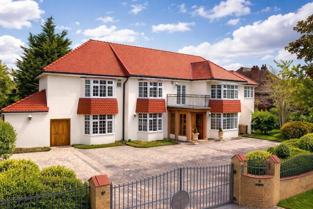 Main image of property: Weymouth Avenue, London, NW7