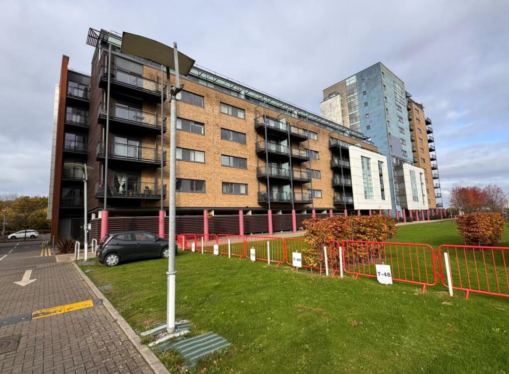 Main image of property: Kilcredaun House, 33 Ferry Court, Cardiff, CF11 0JG