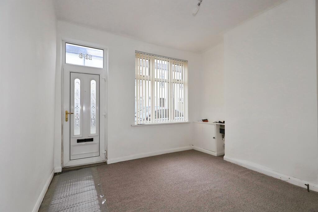 House in Wolverhampton - View 4