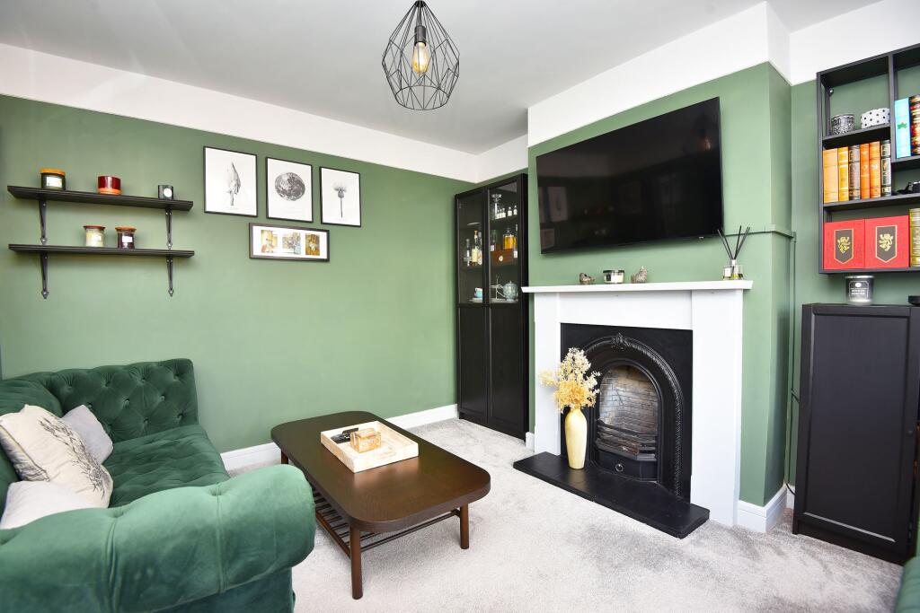 House in Harrogate, Pannal Ash - View 2