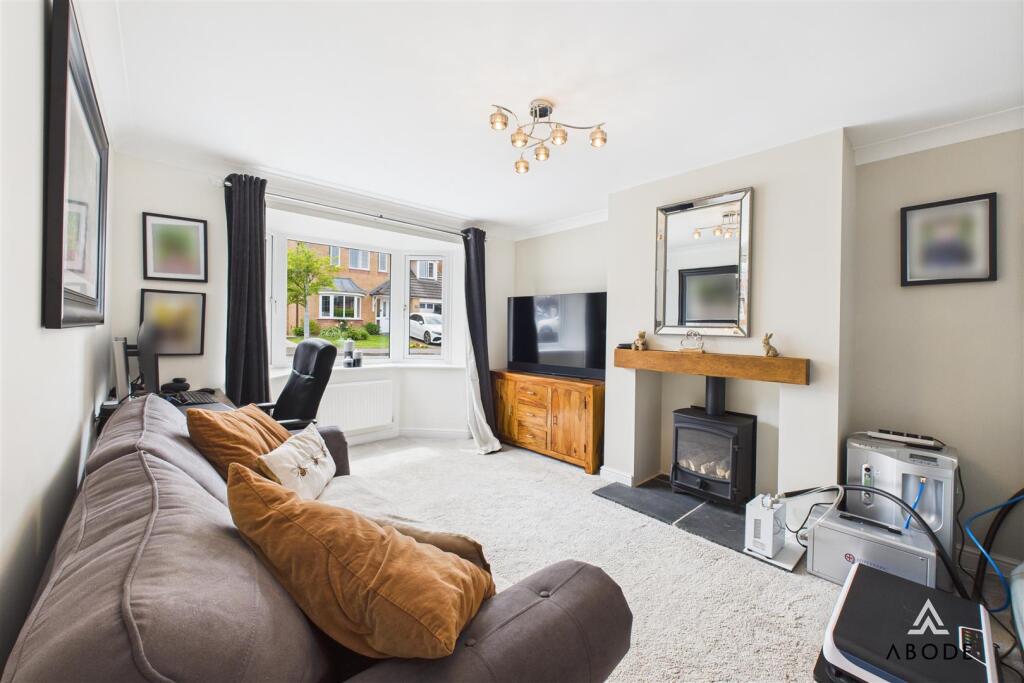 House in Stoke-on-Trent - View 5