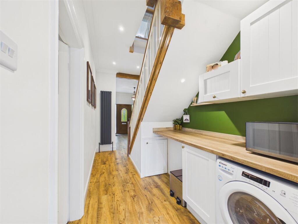 House in Hull, Kingston upon Hull - View 6