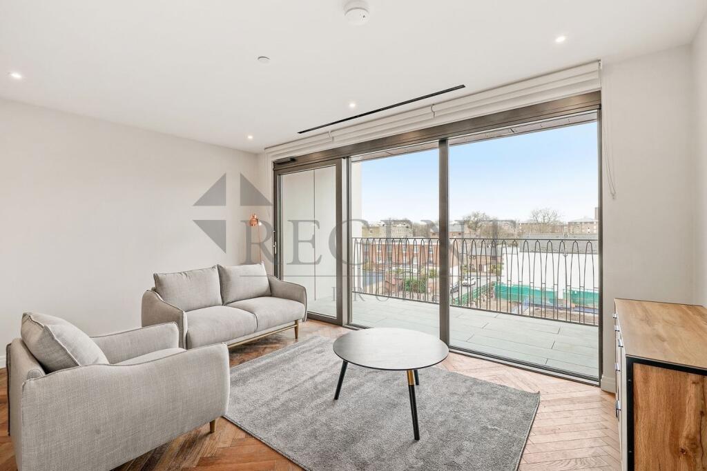 Main image of property: Hampton House, King's Road Park, SW6