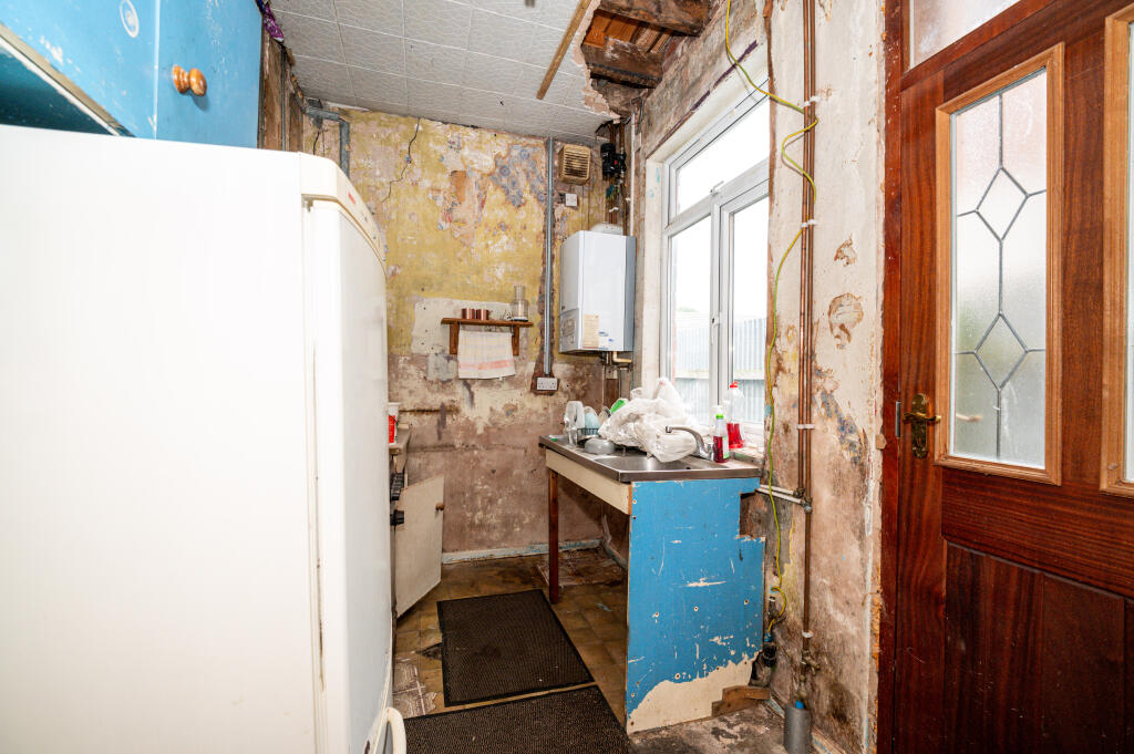 House in Birmingham, Handsworth - More