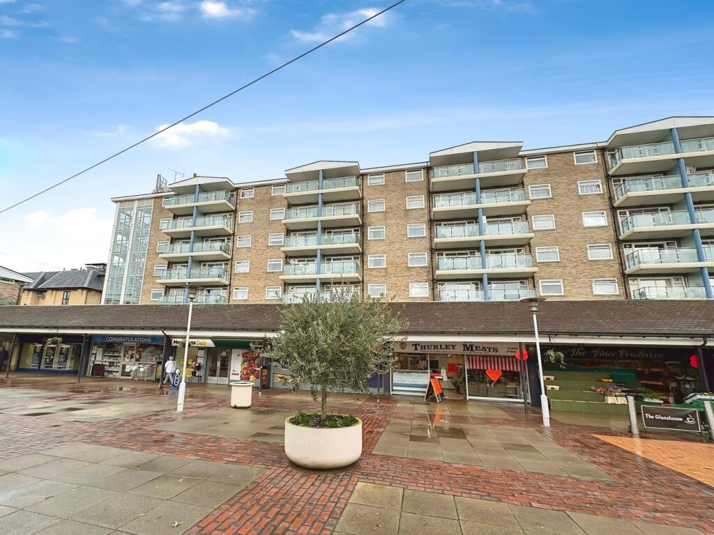 Main image of property: The Vineyards, Great Baddow, Chelmsford, CM2