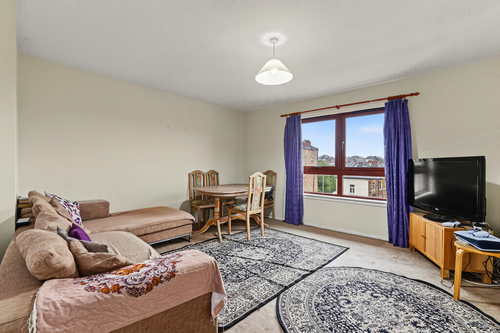 Apartment in Glasgow - View 4