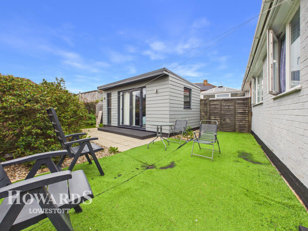House in East Suffolk, Lowestoft - View 3