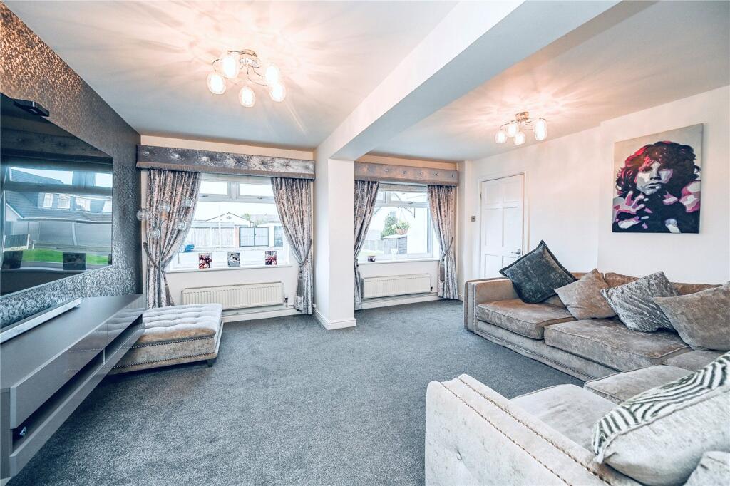 House in Cheshire, Hale - View 3