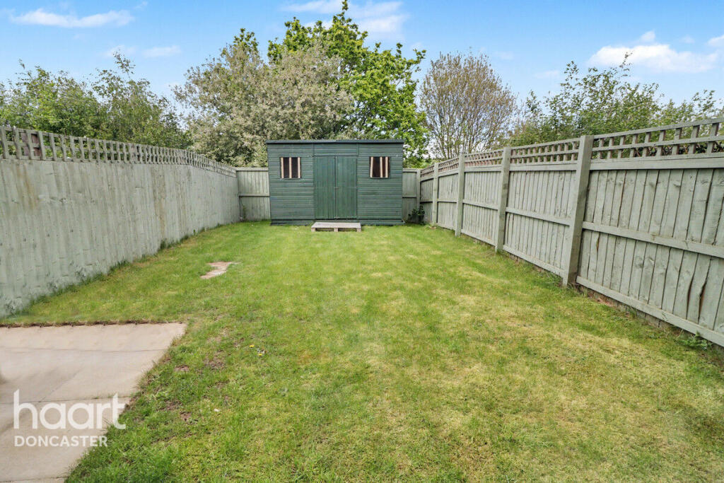 Blossom Crescent, Balby, Doncaster photo 4
