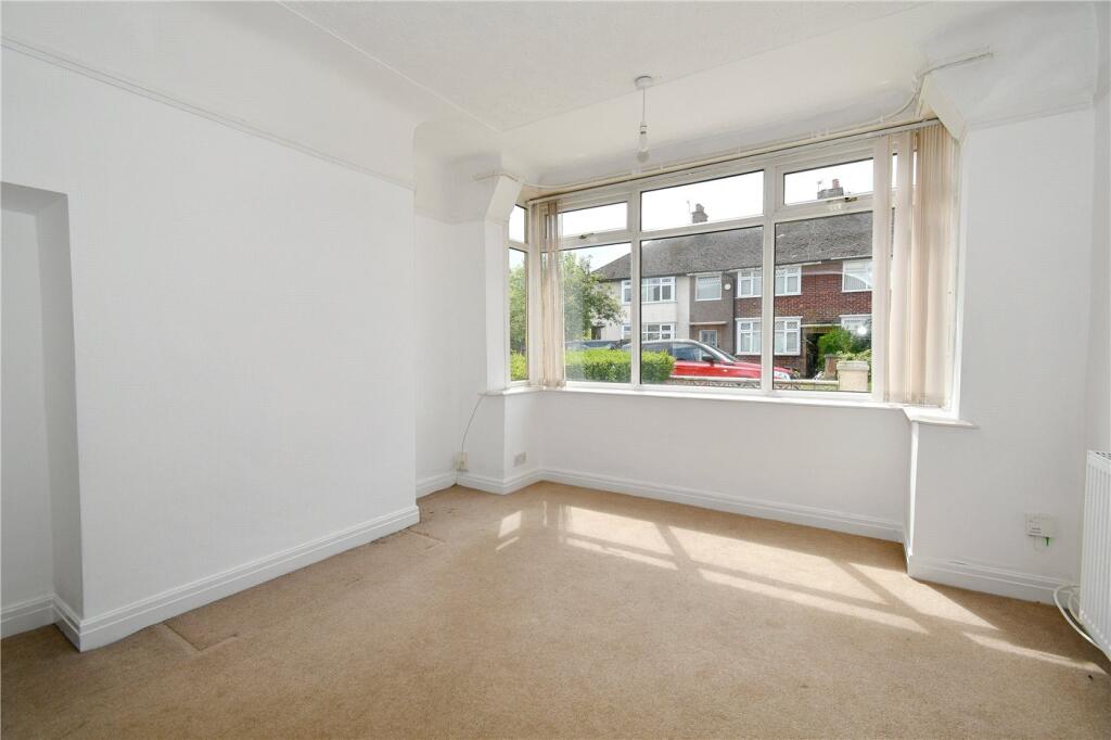 Asterfield Avenue, Higher Bebington, Wirral - View 5