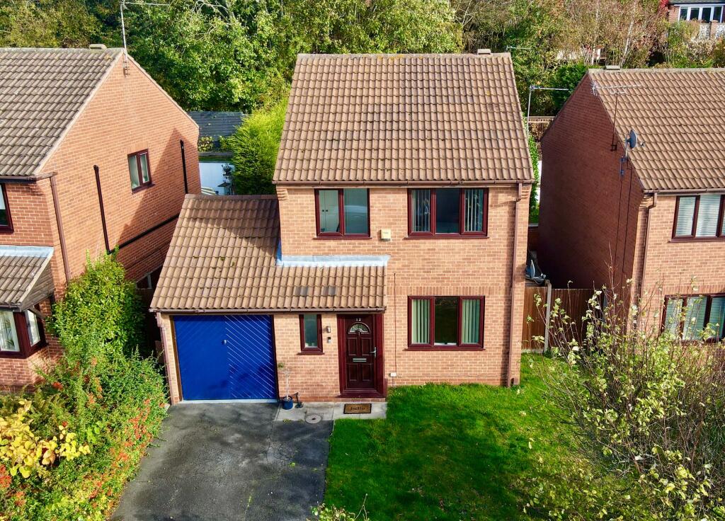 3-bed detached on Folkton Gardens, Mapperley, Nottingham, £260,000