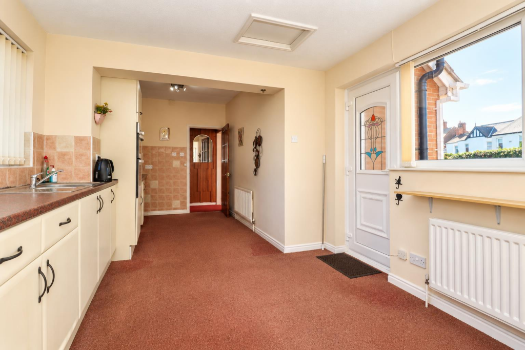 House in Stockton-on-Tees, Norton - View 5