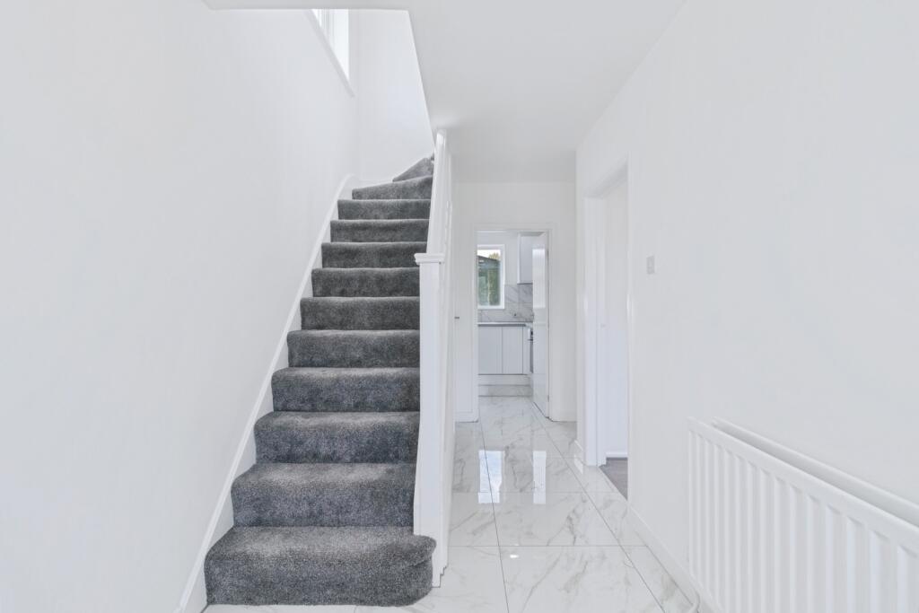 House in Northampton - View 3