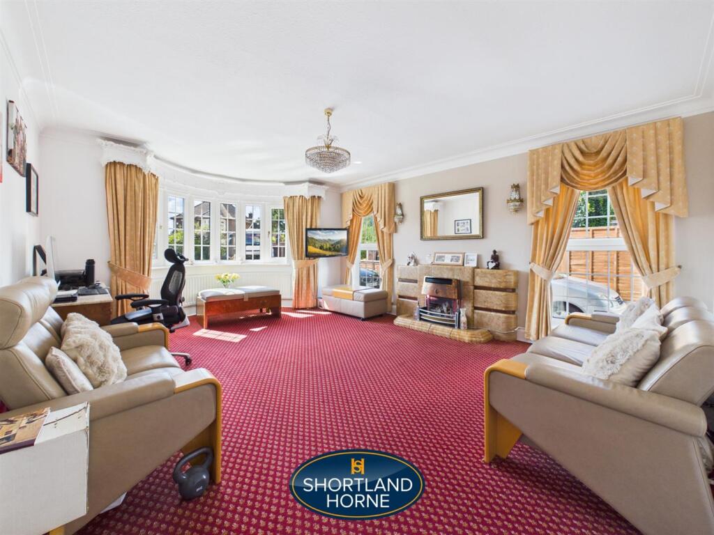 House in Coventry, Green Lane, Cheylesmore - More