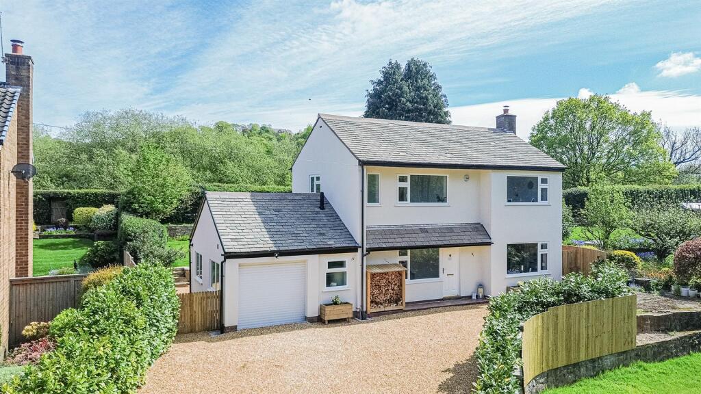 Main image of property: Cranleigh Close, Stockton Heath, Warrington, WA4