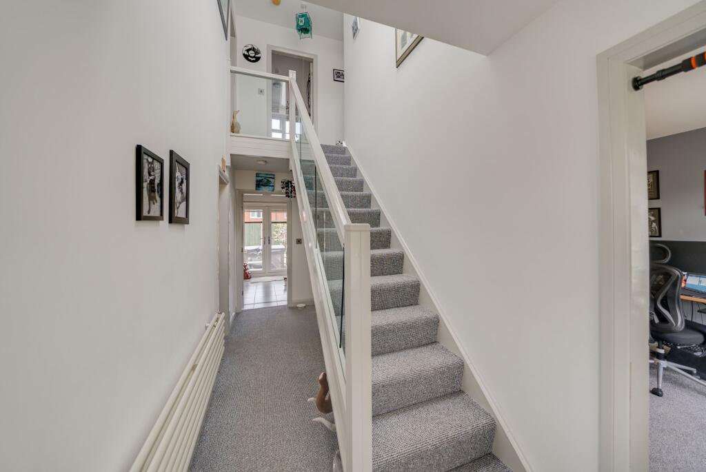 Bunts Lane, Congleton, CW12 photo 2