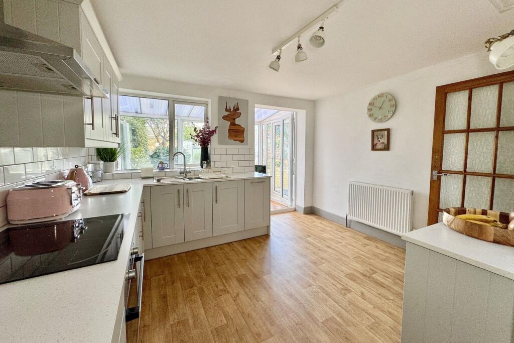 House in Bournemouth, Boscombe - More