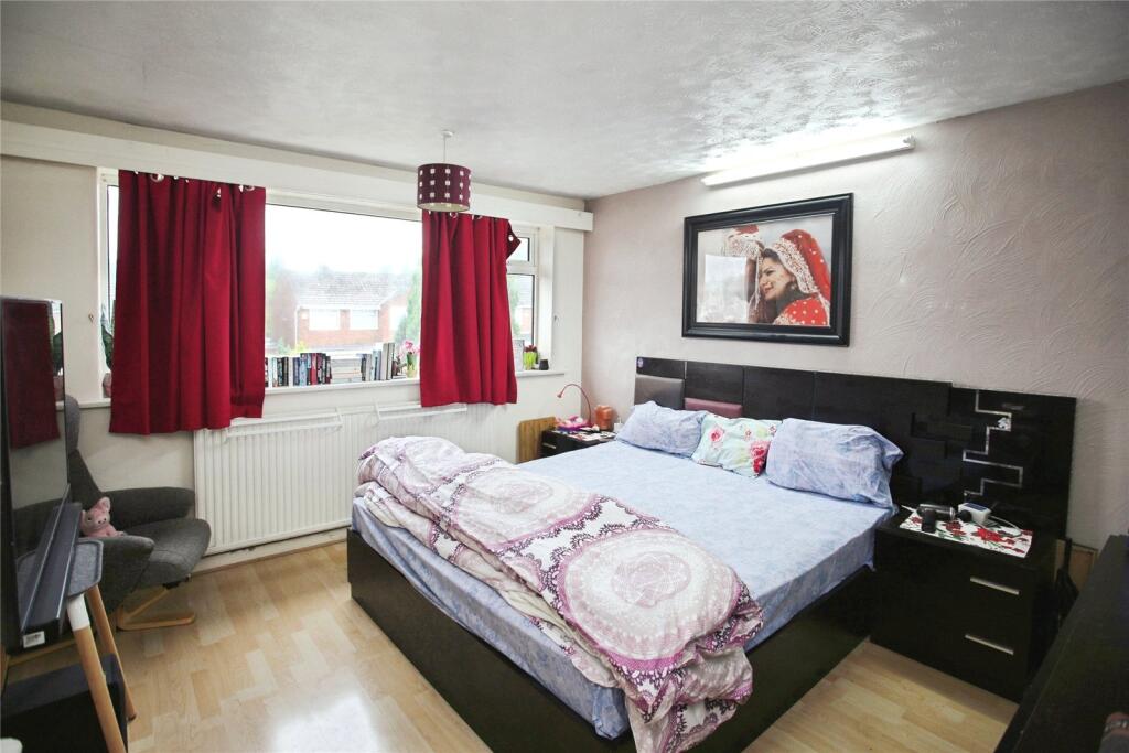 House in Stockport, Heaton Moor, The Four Heatons - More