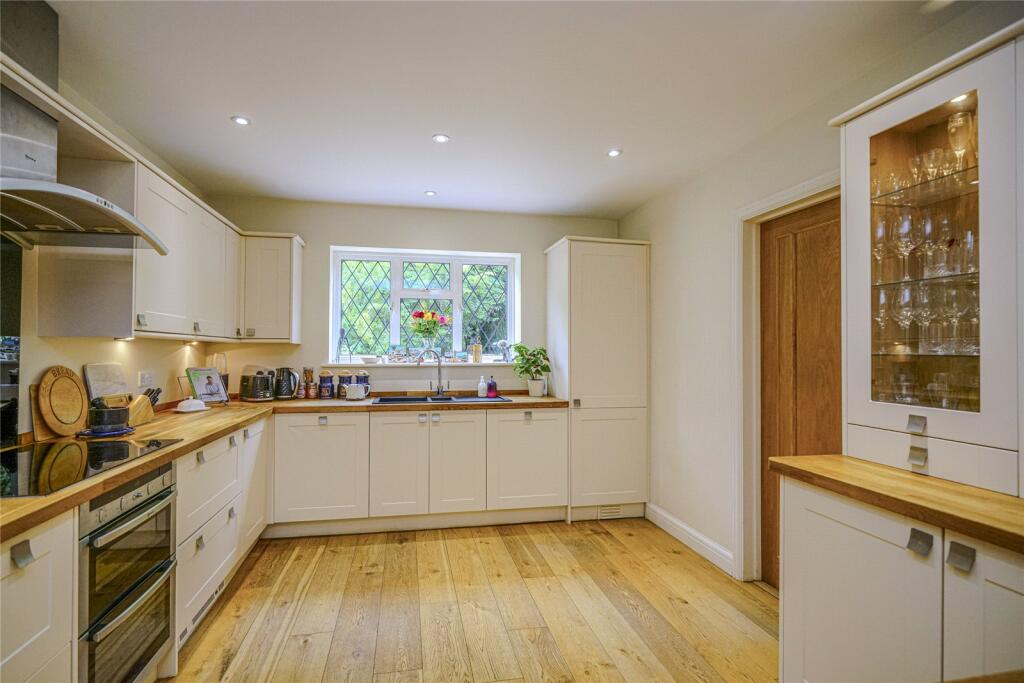 Additional image 3 of Green Lane Close, Harpenden, AL5