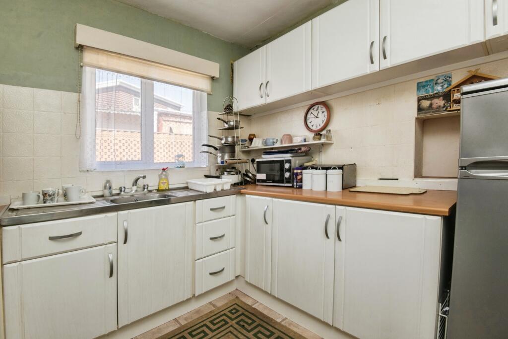 Main image of property: central avenue, Exeter, EX4