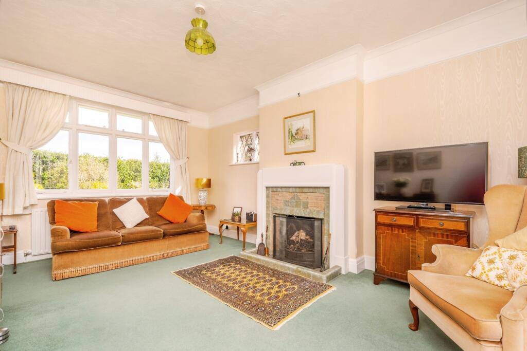 Kings Barn Lane, Steyning, West Sussex, BN44 photo 2