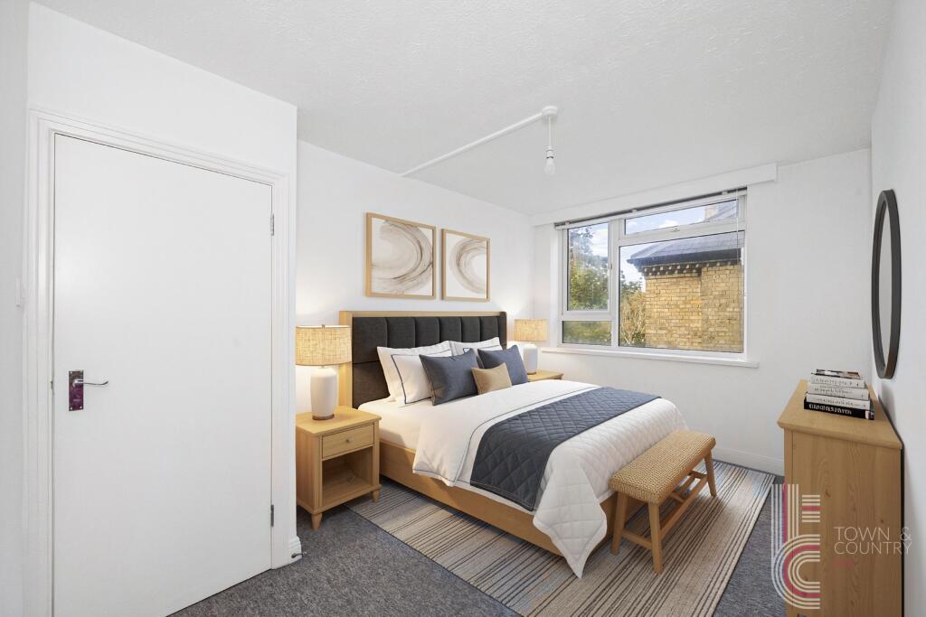 Apartment in Hove, Brunswick - View 5