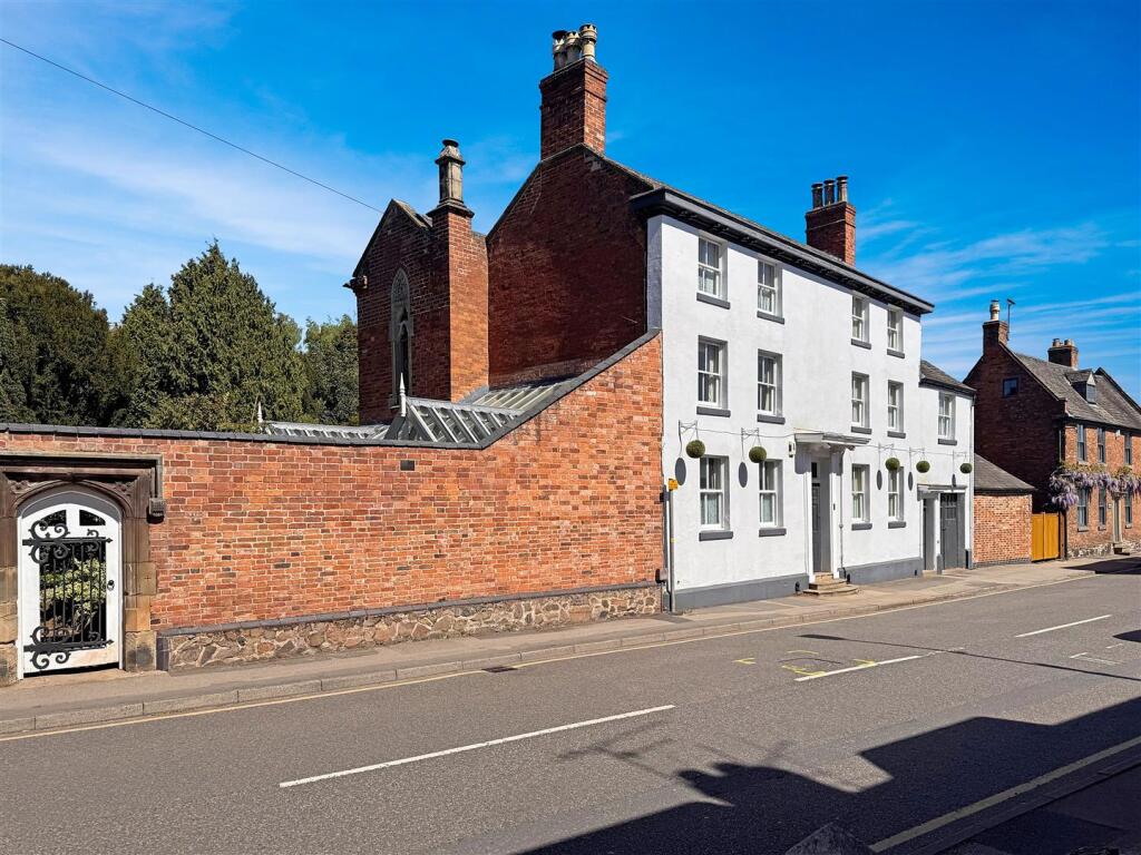 Main image of property: Leicester Road, Narborough, Leicester