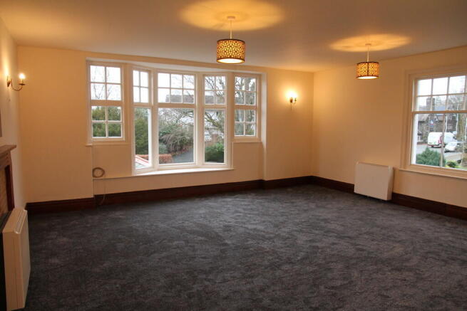 Flat 1: Living Ro...