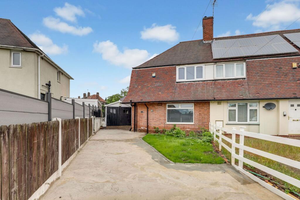Main image of property: Paignton Close, Nottingham, NG8