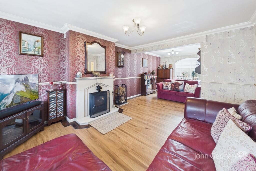 West Drive, Doveridge photo 3