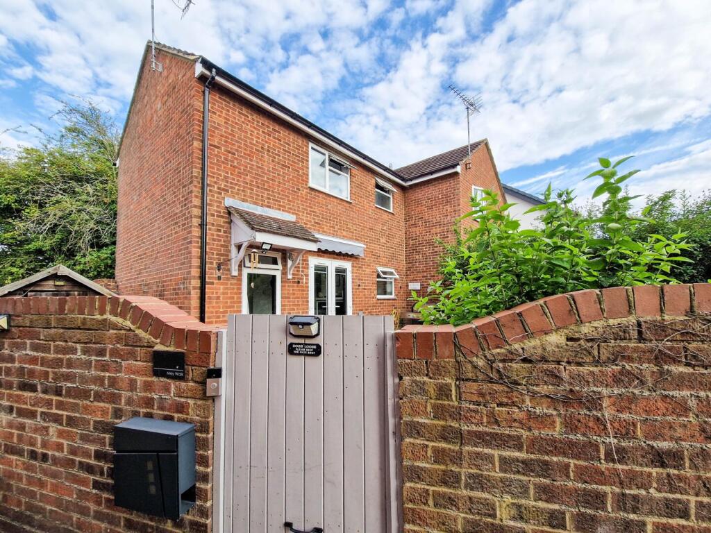 Main image of property: Mey Walk, Hockley