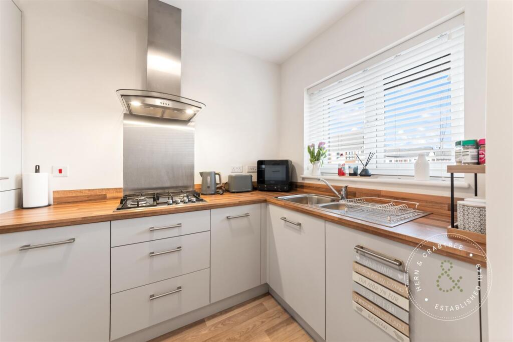 House in Cardiff, Fairwater - View 6