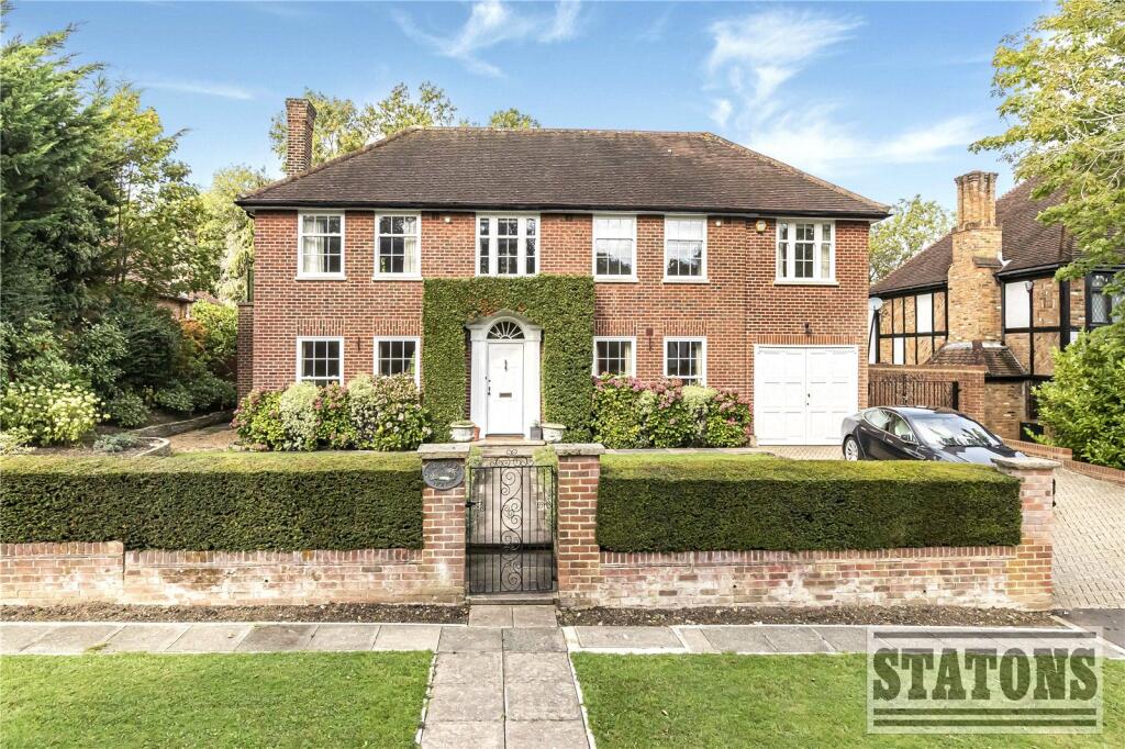 Main image of property: Northcliffe Drive, Totteridge, London, N20