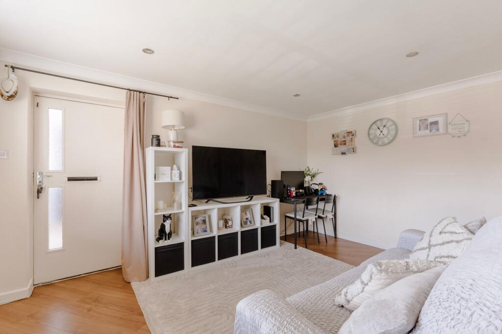 Apartment in South Norfolk, Costessey - View 2